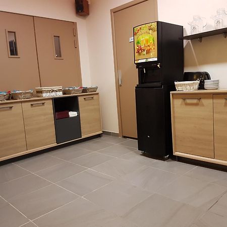 Nevers Hotel Zewnętrze zdjęcie
