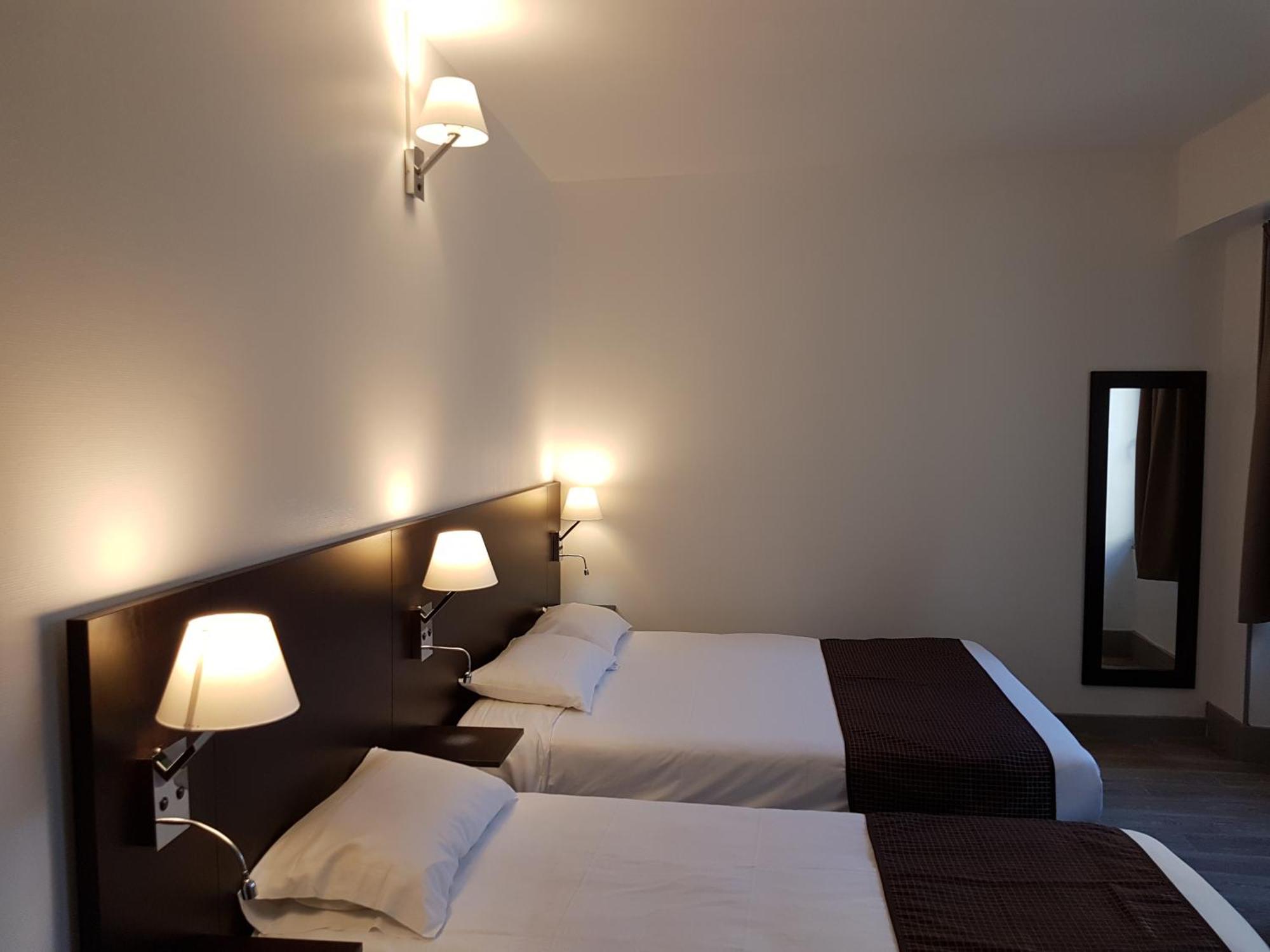Nevers Hotel Zewnętrze zdjęcie