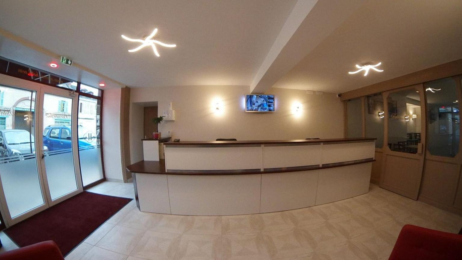 Nevers Hotel Zewnętrze zdjęcie