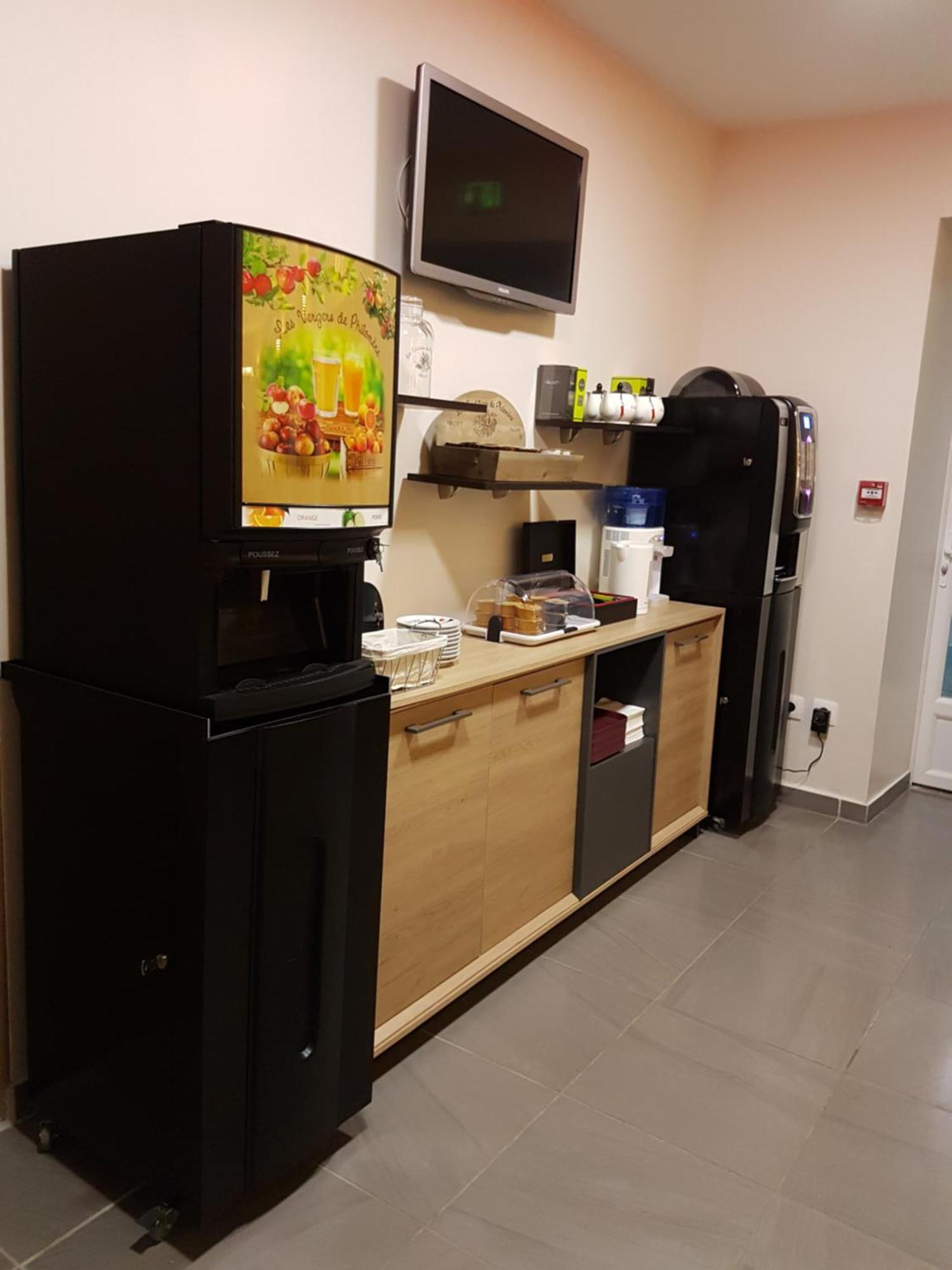 Nevers Hotel Zewnętrze zdjęcie
