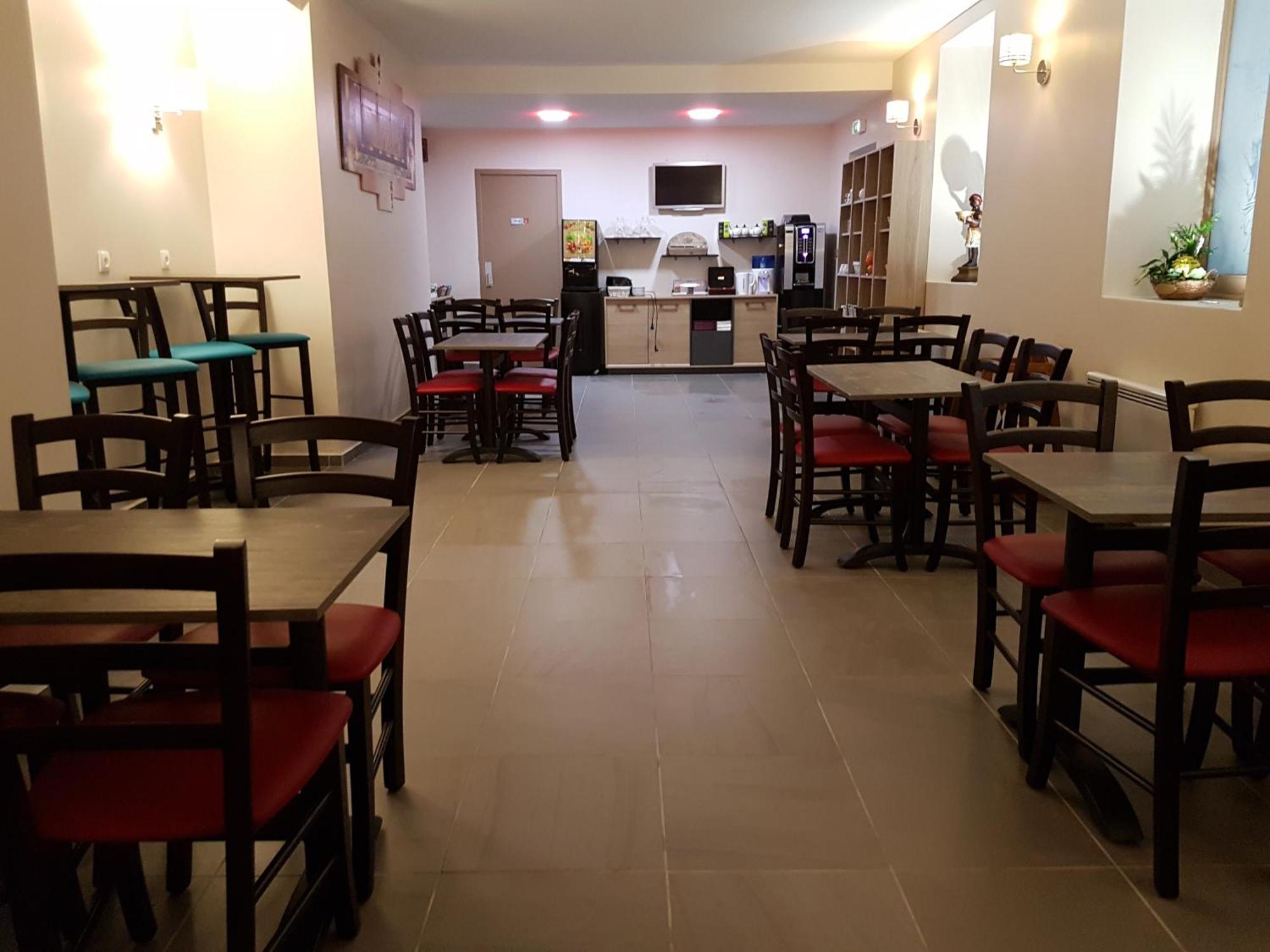 Nevers Hotel Zewnętrze zdjęcie